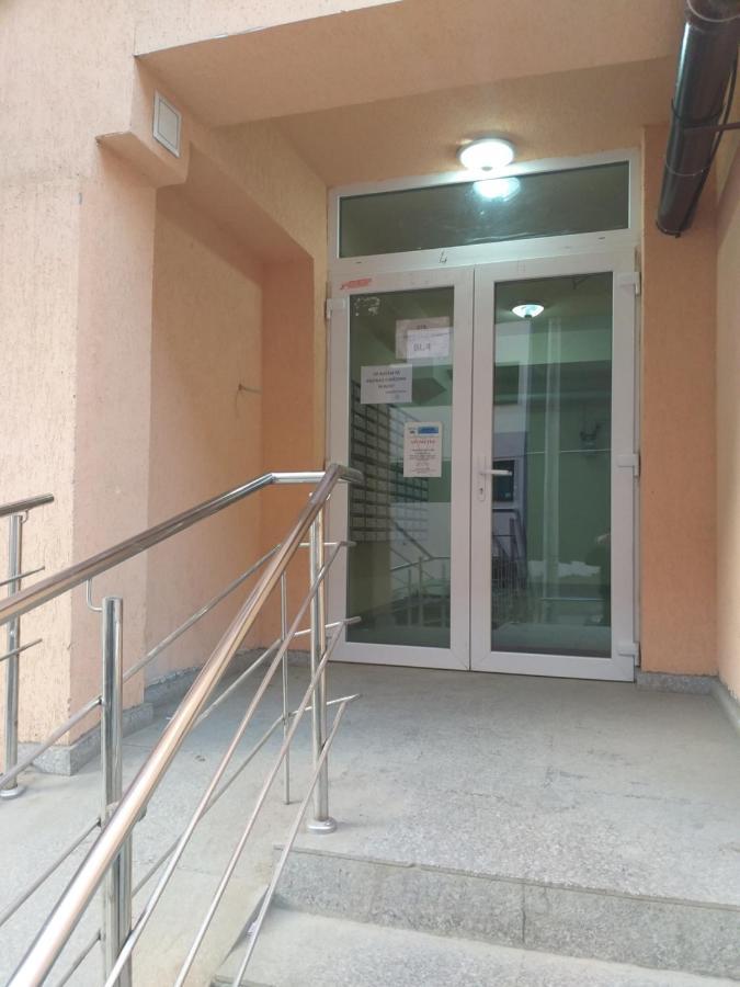 Luxury Daniel Apartament Residence Militari Roşu Exteriör bild