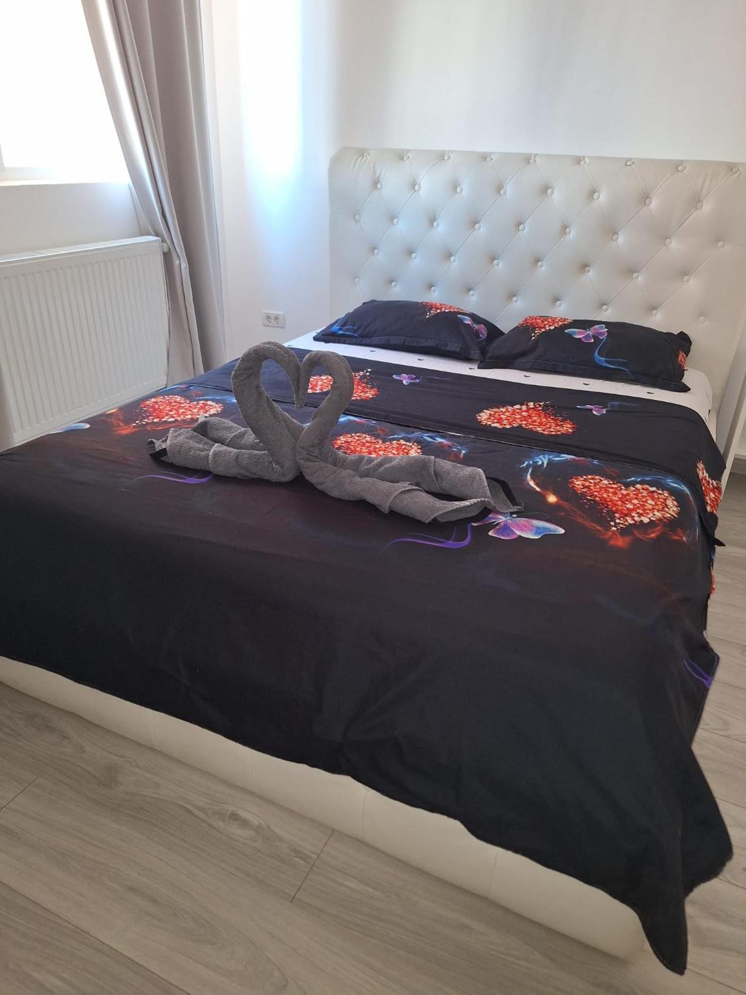 Luxury Daniel Apartament Residence Militari Roşu Exteriör bild